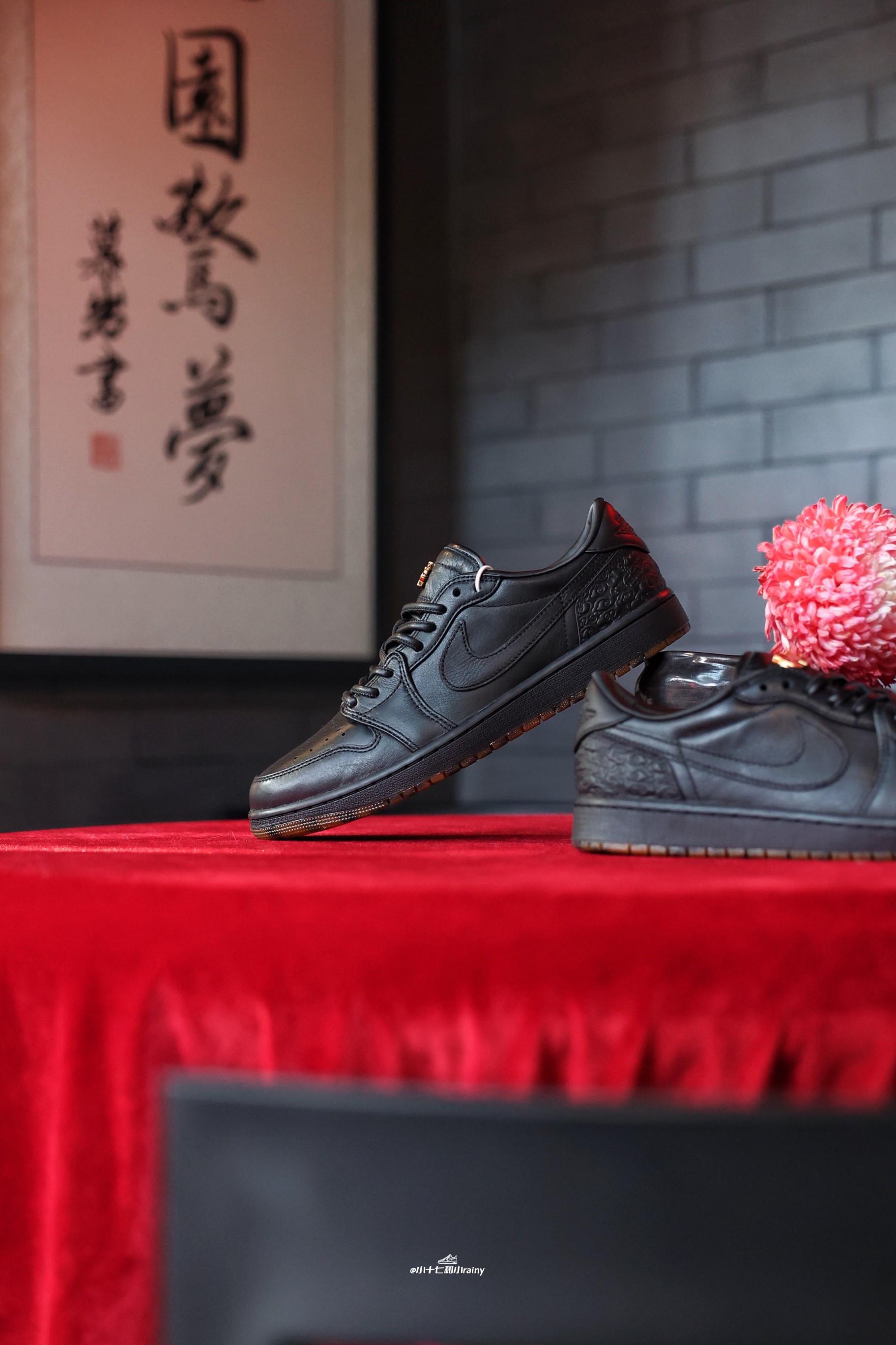 2025识货年度鞋王 | 玄武「2.0」,全球限量9981双